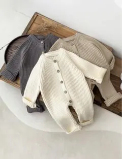 韓国子供服　ニットロンパース　80