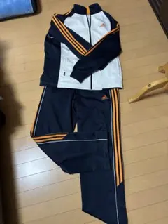 adidasアディダス ジャージ上下セットアップ