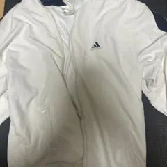 アディダスナイロンジャケット
