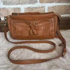 Item thumbnail for item 3bc6888f-becf-4fec-be6e-631194b92b2d