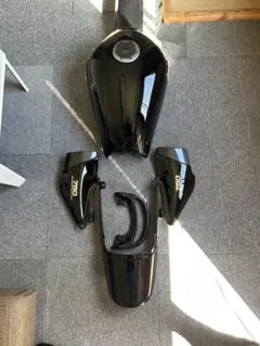 ゼファー750 サイドカバー zephyr750 kawasaki 外装 ゼファー750 Z2タイプスチールタンク用サイドカバー(左) | NEO