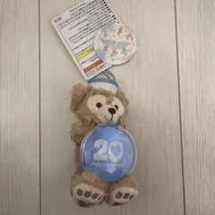 カラフルハピネス　ダッフィー　ぬいぐるみバッジ　20周年