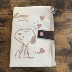 スヌーピーマルチポーチ