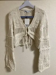 【新品タグ付き】ZARA アイボリー クロップドカーディガン/Mサイズ