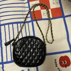 ブラック キルティング ショルダーバッグ