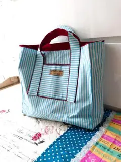 《ハンドメイド商品》ブルーストライプ スクエアトートバッグ