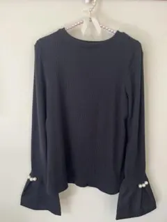 ぞうねこちゃんねる パール装飾付きリブ編み長袖ニット　ブラックM〜L