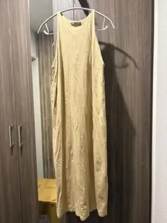 ZARA ロングワンピース ノースリーブ イエロー ベージュ L レディース