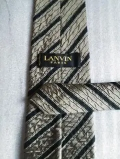 Item thumbnail for item fa33952f-dd4e-463f-949f-abbe6eb16de4