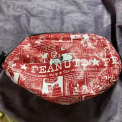 PEANUTS スヌーピーポーチ 赤