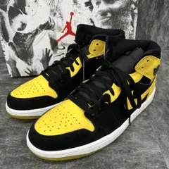 【タグ付新古品】NIKE AIR JORDAN 1 MID SE スニーカーのサムネイル