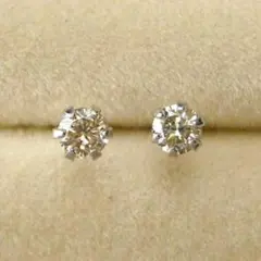 riri様専用 Pt900 プラチナ 天然ダイヤモンドピアス0.1カラット1ペア