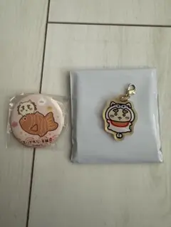 ちいかわもぐもぐ本舗 シーサー 缶バッジ アクリルチャーム