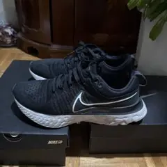 NIKE REACT INFINITY FLYKNIT スニーカー