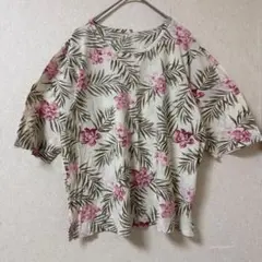 AHKAH ボタニカル柄 半袖　Tシャツ ホワイト ピンク　トップス　Mのサムネイル
