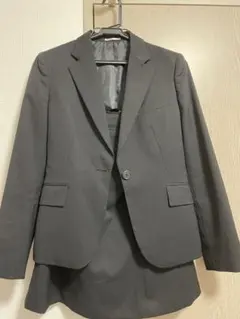 LES MUES★黒のリクルートスーツ ジャケットとスカートセット就活