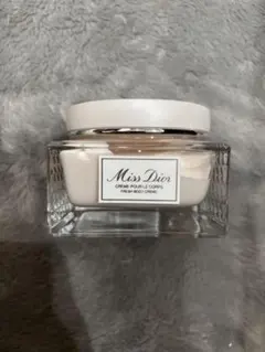 Miss Dior ボディクリーム クリームポワール・ル・コール