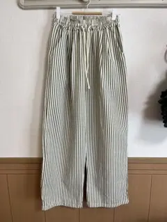 Sibra ライクストライプセミワイドパンツ