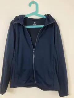 UNIQLOキッズ　ネイビー フルジップパーカー　140