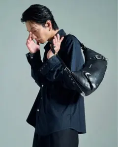 Camphorwood ウエスタン ショルダーバッグ ブラックのサムネイル