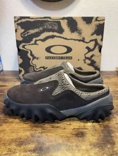 Oakley Factory Team Chop Saw Mule