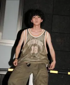 Item thumbnail for item 8729c95b-2ebe-4efc-a3a3-bc65c2bdd24a