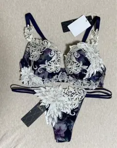 2025年最新】サルートe65の人気アイテム - メルカリ