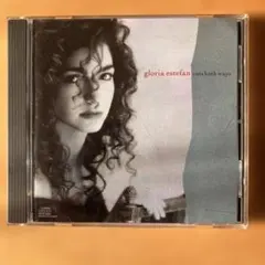 グロリア・エステファン『カッツ・ボース・ウェイズ』