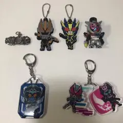 おまけ付き　仮面ライダー　ゼロワン　セイバー　リバイス　ガッチャード　まとめ売り