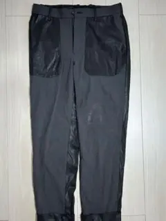 レザー スラックス