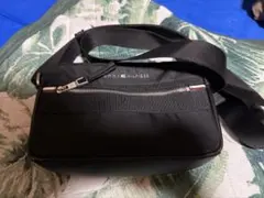 最終値下げ‼️ Tommy Hilfiger ブラックショルダーバッグ