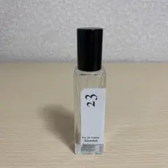 27 87 LAMETTA 香水 ユニセックス(2ml) - メルカリ