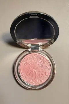 【限定・未使用】ディオールスキンミネラルヌードルミナイザーパウダー