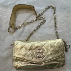 TORY BURCH チェーンショルダーバッグ ゴールド　キルティングのサムネイル