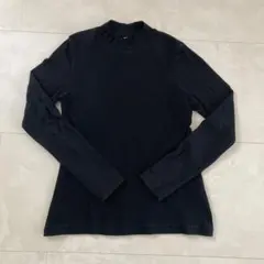 リブ　ハイネック 長袖トップス ブラック シンプル カジュアル　UNIQLO