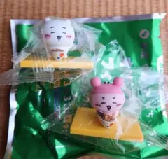 ちいかわ松屋　オリジナルフィギュア　ちいかわ　古本屋さん　ちいかわコラボ①