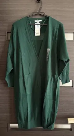 ユニクロ　新品・未使用　UVカットドルマンスリーブロングカーディガン　M