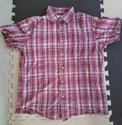 UNIQLO 半袖シャツ 赤と白のチェック メンズ　XL
