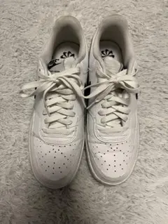 Nike ホワイト/ブラック スニーカー