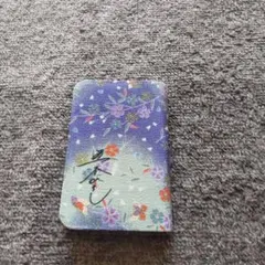 花柄コンパクトポーチ