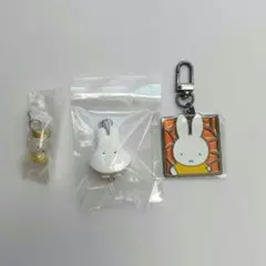 ミッフィー キーホルダー　ステンドグラス 3点セット　ガチャガチャ　70th