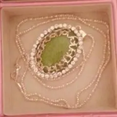 パーティーや発表会、ダンスや演奏会結婚式の二次会など様々なシーンで♪ネックレス