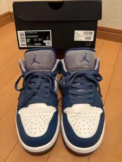 NIKE Air Jordan 1 Low