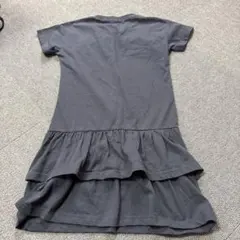 【美品】グレー 半袖 ワンピース 130センチ　ブランシェス