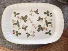 【】大1 小2 / 皿3枚 ワイルドストロベリー 新品 箱入り 2025年最新】Yahoo!オークション -ウェッジウッド ワイルド