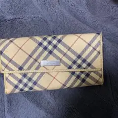 Burberry Blue Label（バーバリーブルーレーベル） 長財布