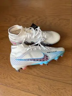 Nike マーキュリアル ローンチカラー 限定 - メルカリ