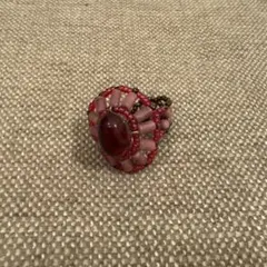 d*3様 ハンドメイド ビーズリング 赤い石