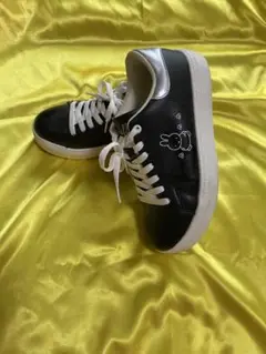 ミッフィブラックスニーカー