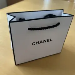 CHANEL ショップ袋 ホワイト 小型